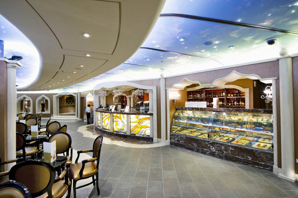 MSC Divina 8